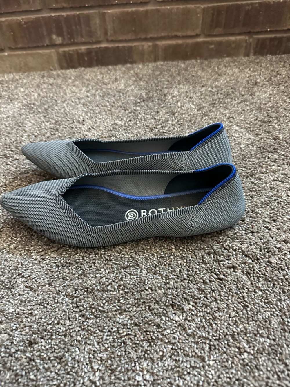 Rothy’s The Point Heather Gray Knit Flats Blue Halo Trim Size 9.5 Like New - Picture 3 of 6